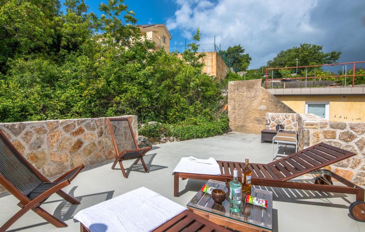Stone House Knez Apartment เวอร์บนิค ภายนอก รูปภาพ